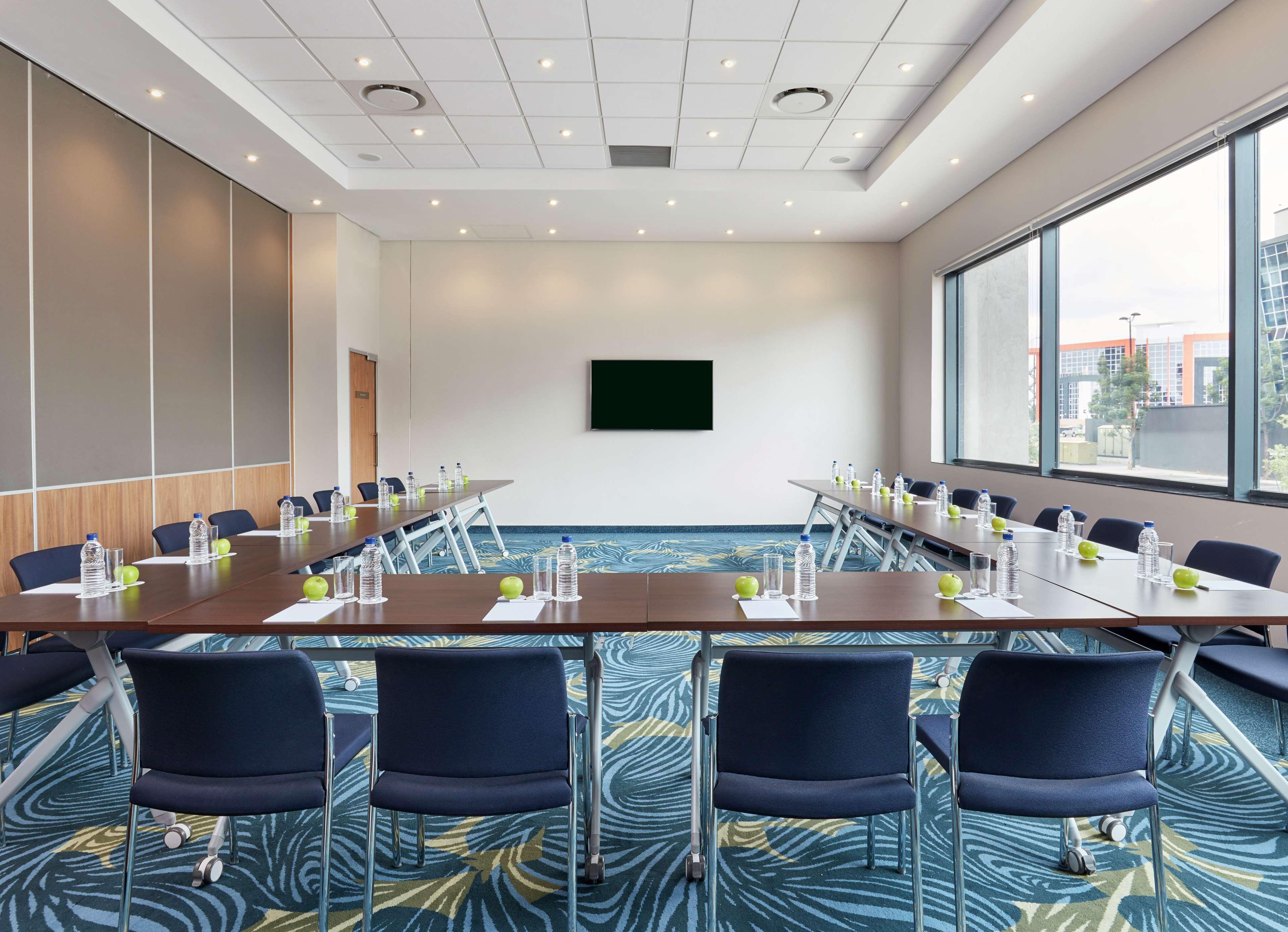 Hilton Garden Inn Gaborone, Botswana Εξωτερικό φωτογραφία